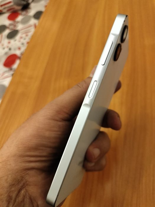 Samsung A06.128/6гб