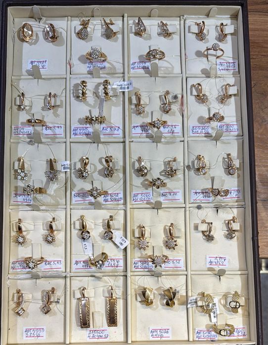 Продам золото 583 и 585 пробы