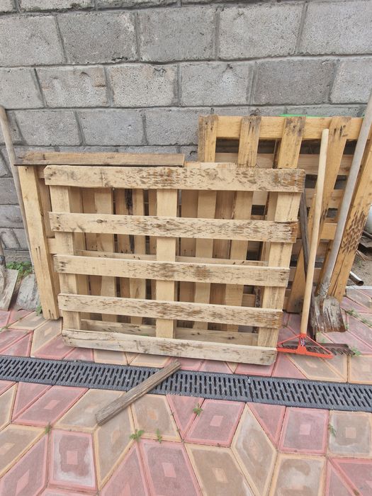 Продам поддоны деревянные