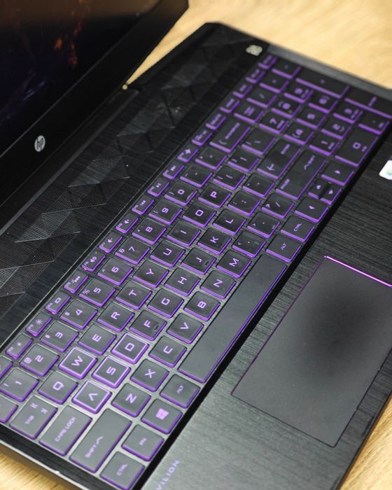 Hp pavilion notebook sotiladi
GTX 1050 2GB
Intel UHD 4GB Integrated
15