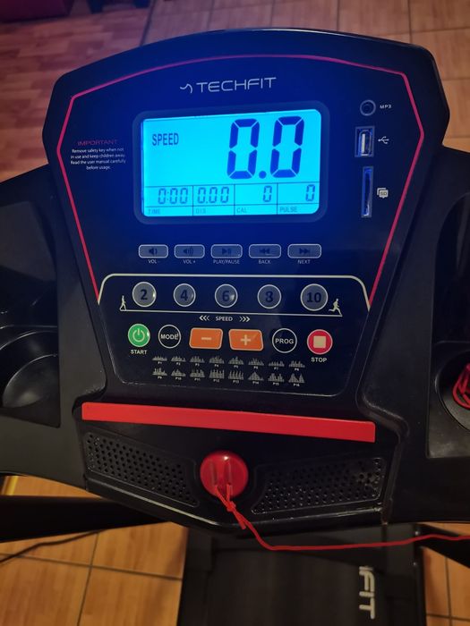 Bandă de alergat Techfit MT95 – motor de schimb inclus