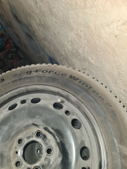 Резины и диски в комплекте.