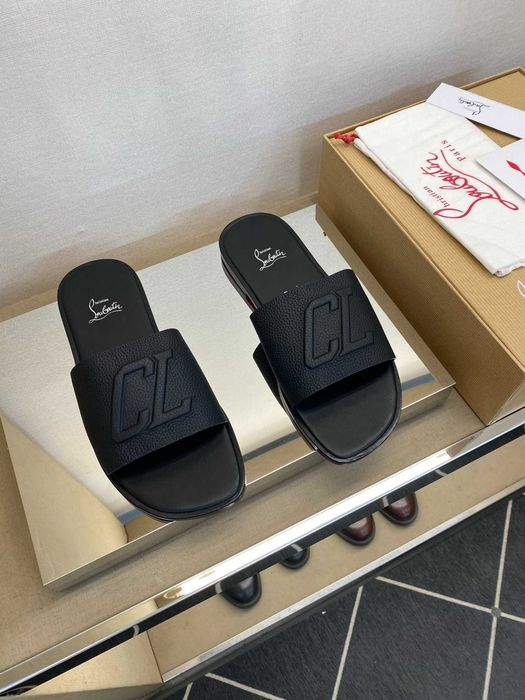 Papuci / Slapi Christian Louboutin Premium - mai multe culori