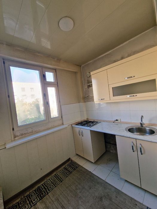 Сотилади Юнусобод 10 кв 1 хона 45м2 Улучшение Балкон 2х6 53.500 Торг