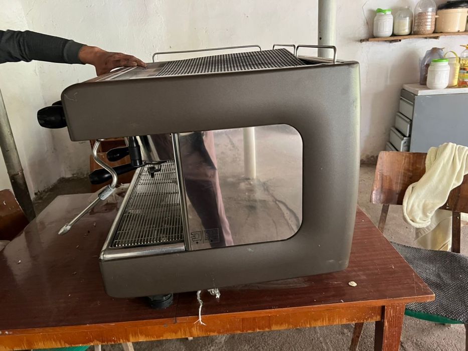 кофе машинка Casiado