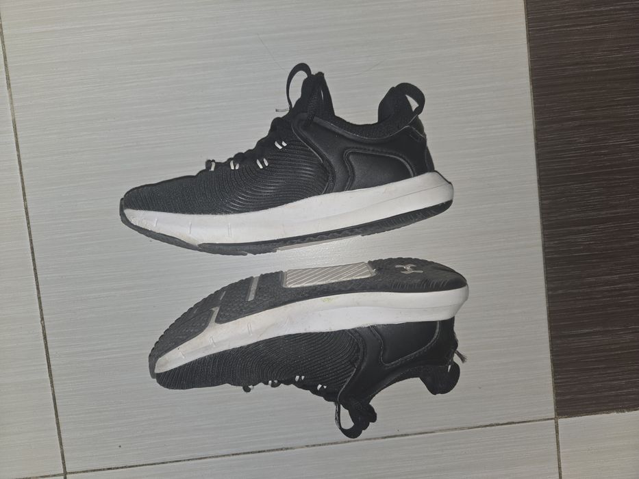 Маратонки Under armour