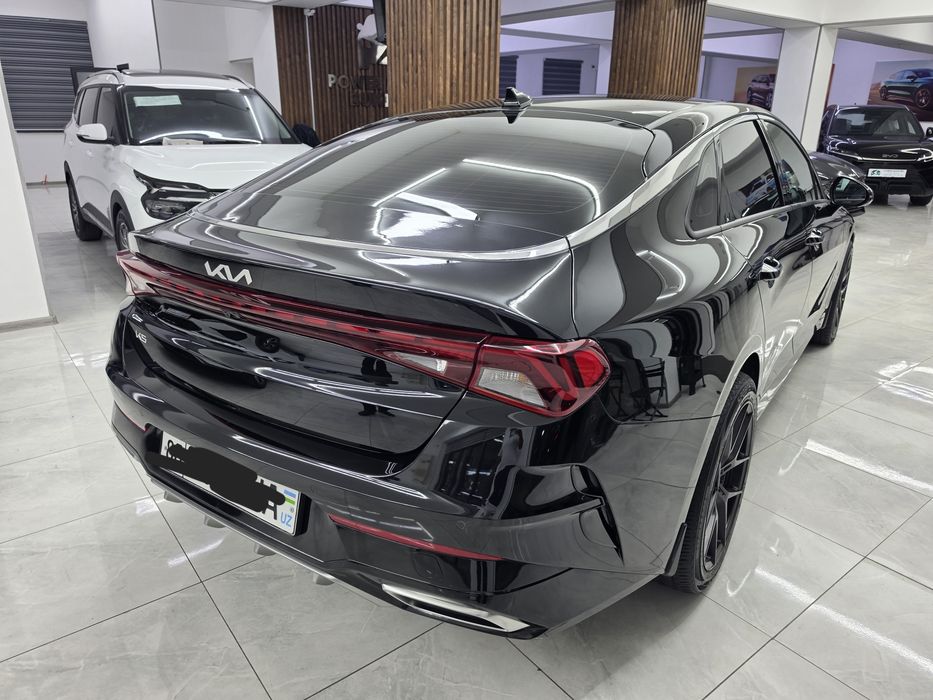 Kia K5 2023 yi 2.5 GT