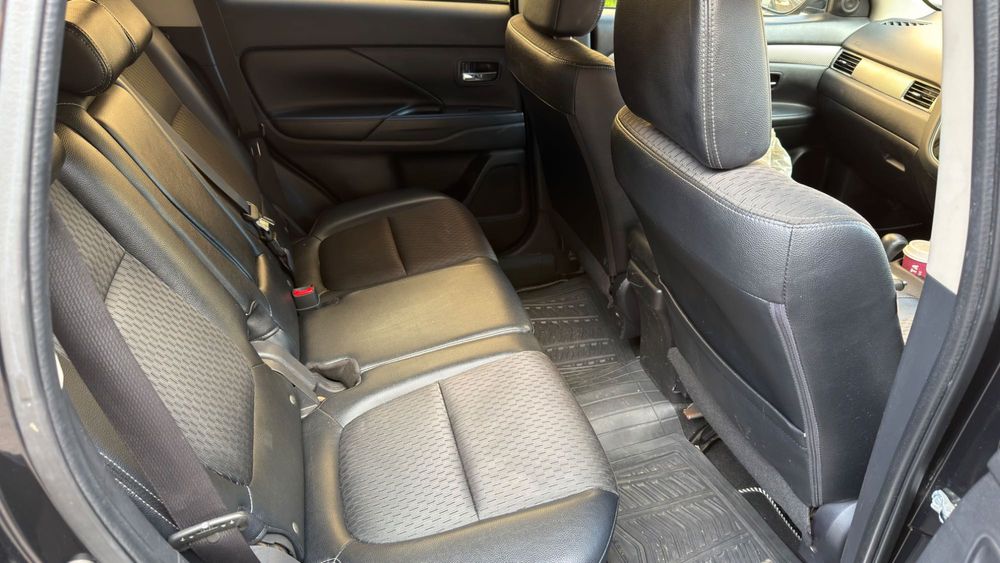 Mitsubishi Outlander 2.2 DI-D 4x4 Automatic – 7 места