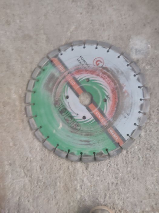 Алмазный диск продам