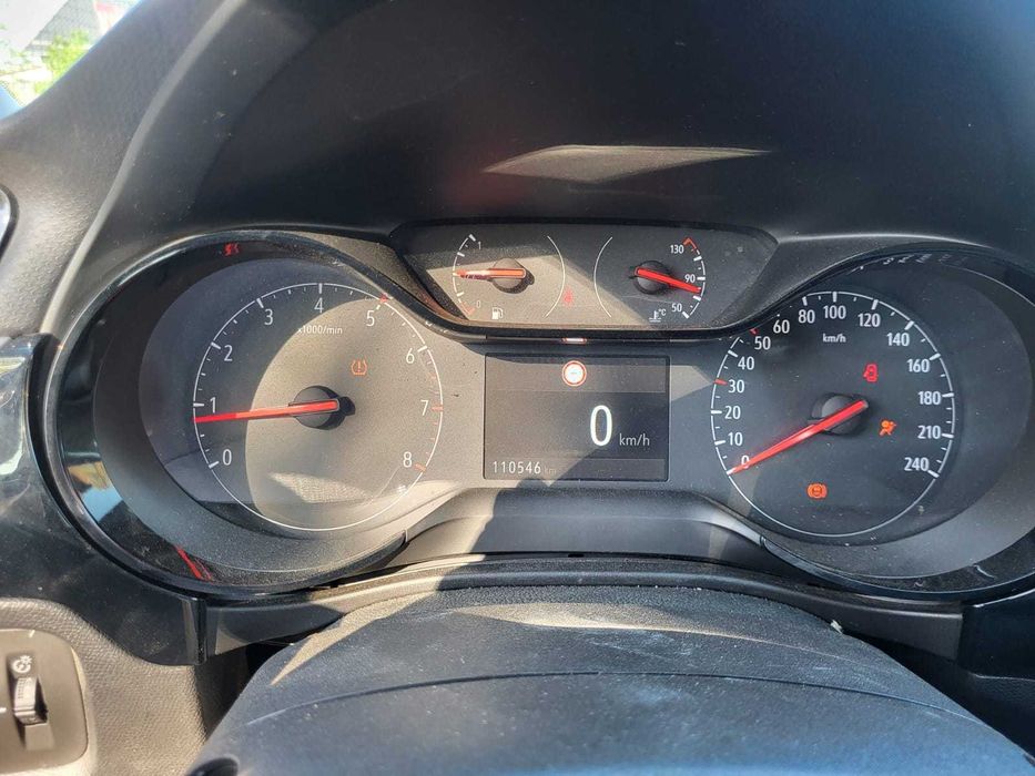 Opel Corsa, 1.2, avariat