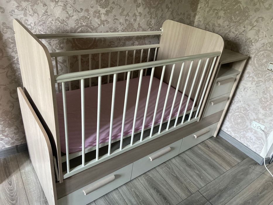 Манежка с маятником