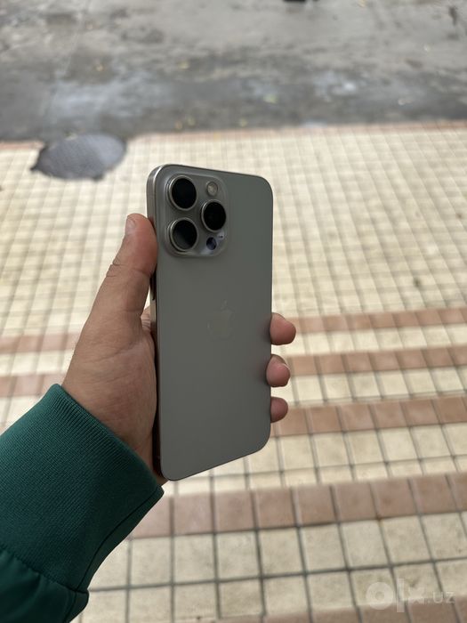 iPhone 15 pro max srocna sotiladi