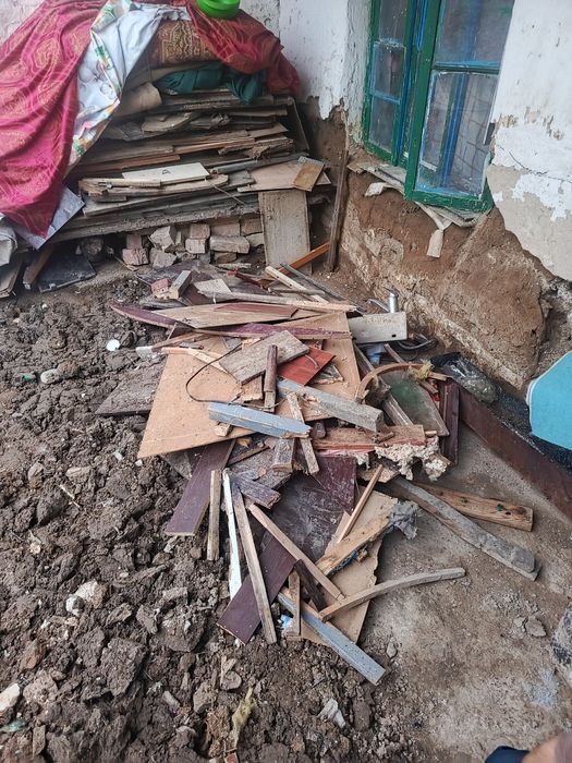 Отдам даром дрова много куйлюк базар оринтер компас