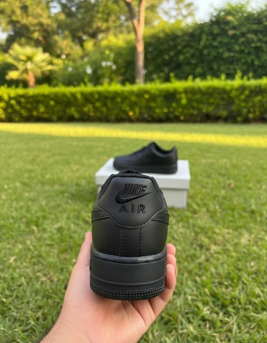 Nike Air Force 1 Low Triple Black