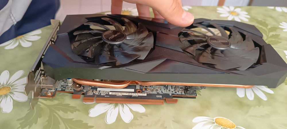 Asrock RX6600 Chalenger 8 GB