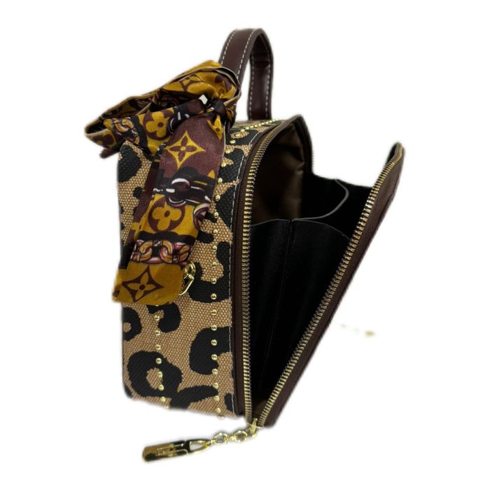 Sumka sotiladi yengi