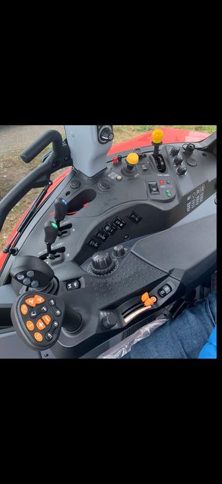 Ferma  zootehnica de porci Noua + Pezzaioli +utilaje; full dotata