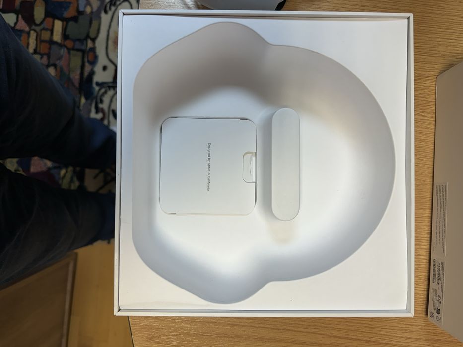 Airpods Max headphones noi