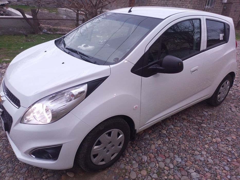 Spark сотилади холати яхши