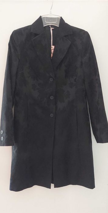 Дамско манто, р-р 40 (М)