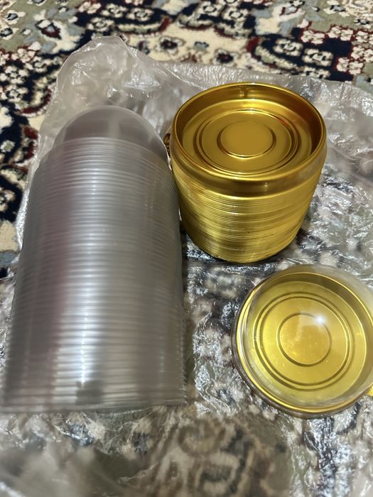 Мини коробки для десертов либо свечей .