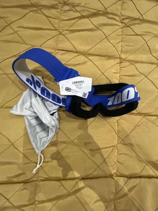 Каска за мотор нова  (не ползвана)