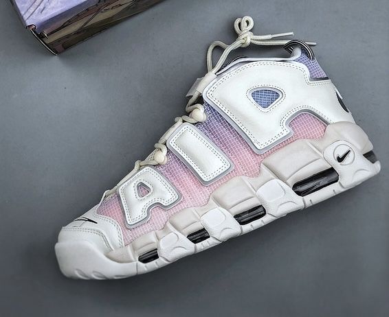 Нови дамски маратонки Nike Air More Uptempo '96 Thank You, Wilson