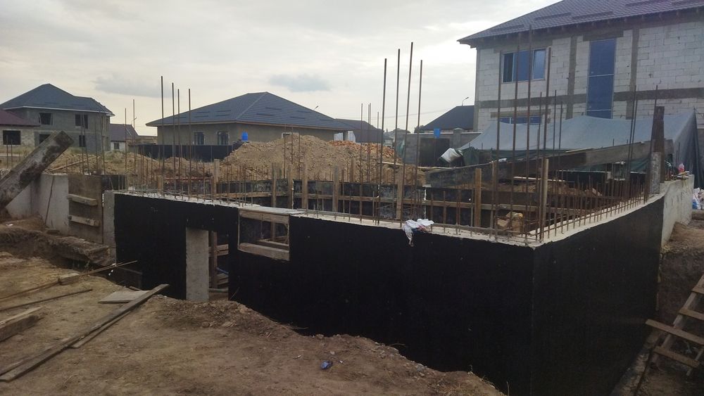 Строительство. Бригада строителей