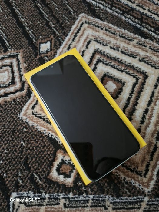 Realme C35  срочно