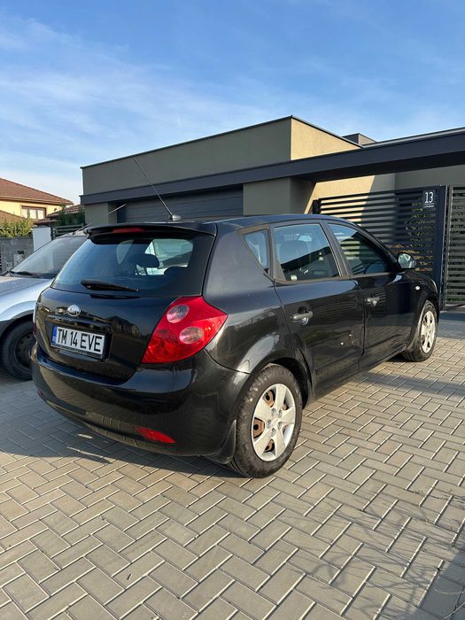 Vand Kia Ceed, 2007, 190.000km, stare buna, 3000 euro negociabil