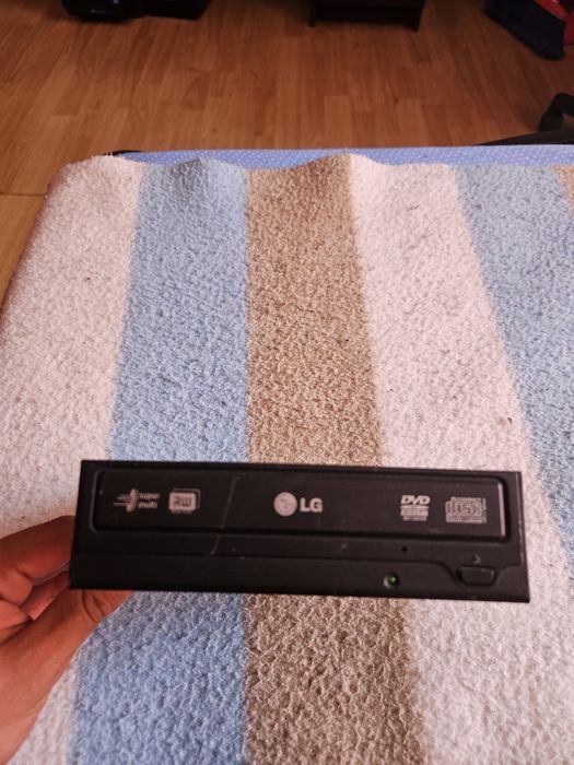 Vand CD/DVD ROM pentru PC