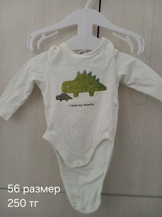 Продам детские вещи