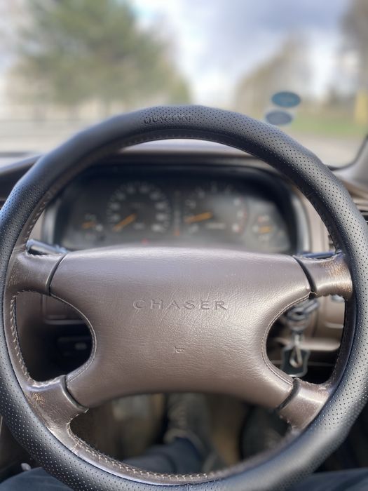 Продам Toyota CHASER.