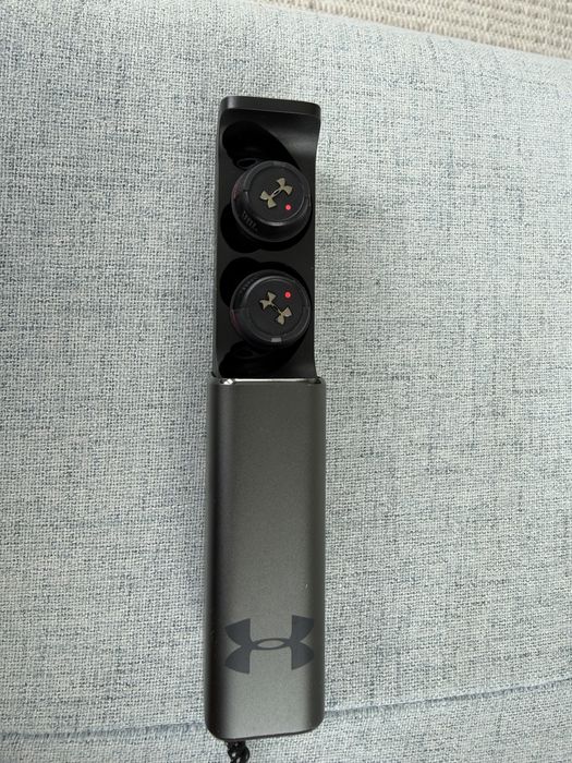 Casti JBL Under Armour Flash True  Wireless Bluetooth  in Ear negru