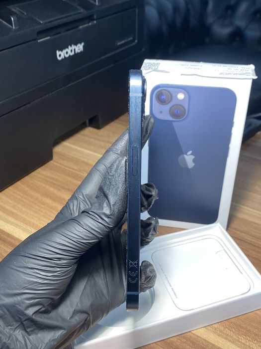 iPhone 13• 128 GB • Midnight / Cod produs: 1195