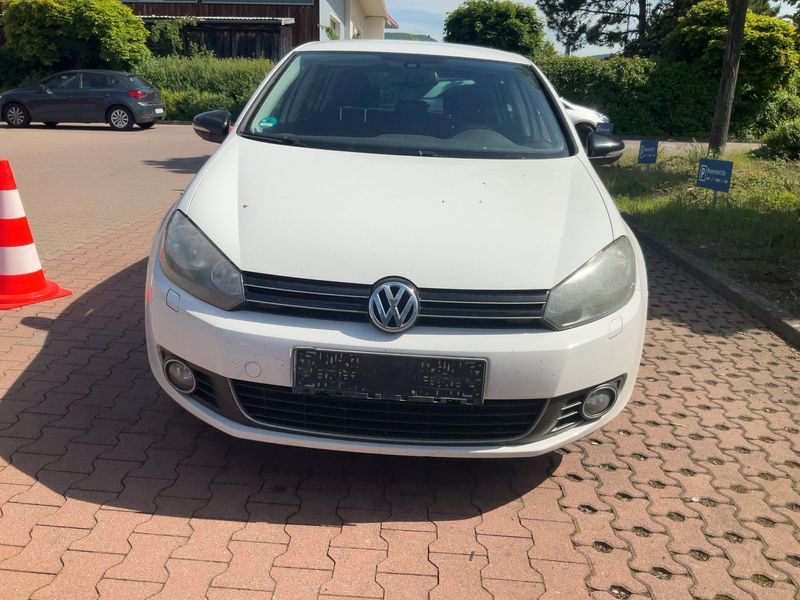 Volkswagen Golf VI 1.6 TDI Style 2011