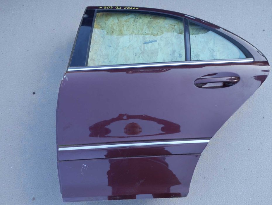 Врати за Mercedes C-class, W 203 Sedan
