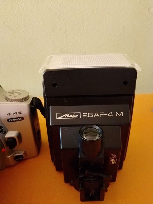 Продавам фотоапарат(лентов)