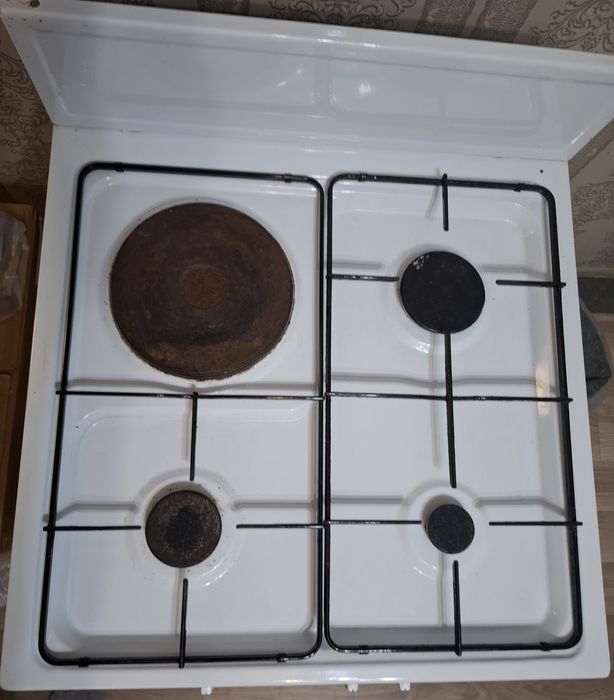 Продам газовую/электро плиту