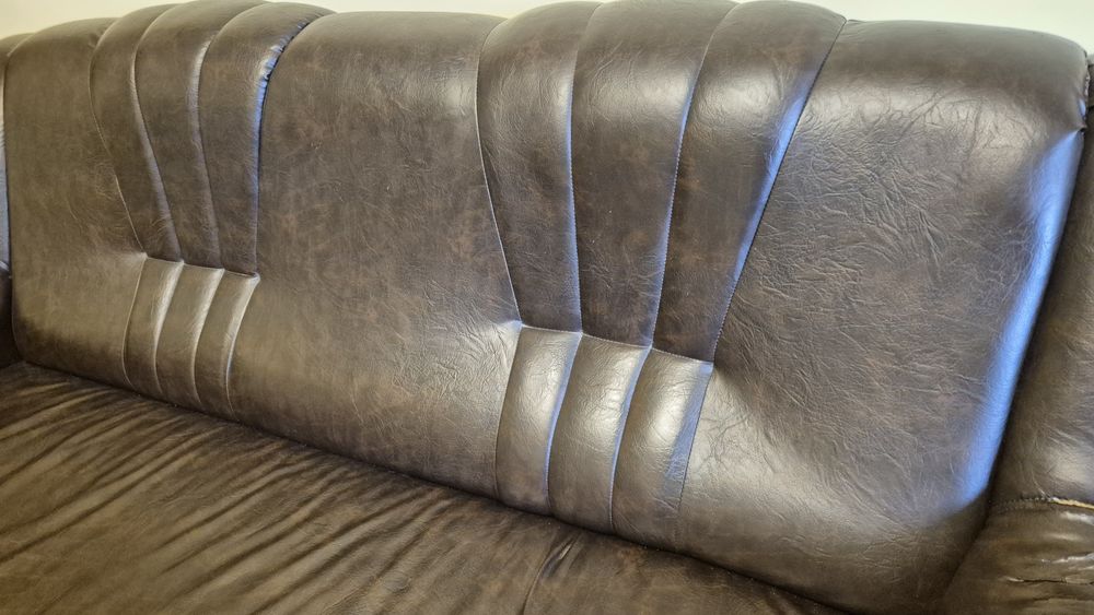 Canapea-coltar extensibila