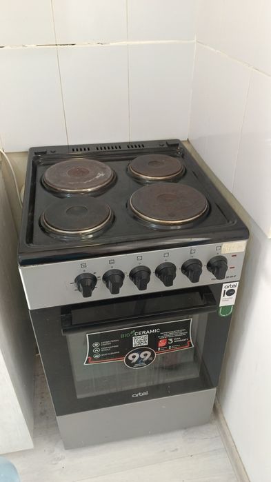 Продам плиту б/у не рабочая.