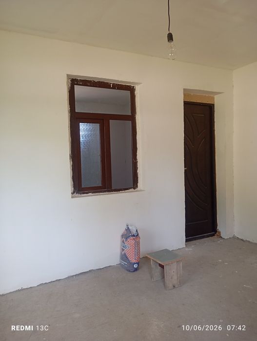 26000$ dacha sotiladi