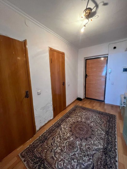 Продаётся самая дешёвая 3-комнатная квартира на НУРСАТЕ. Этаж 8 из 9.