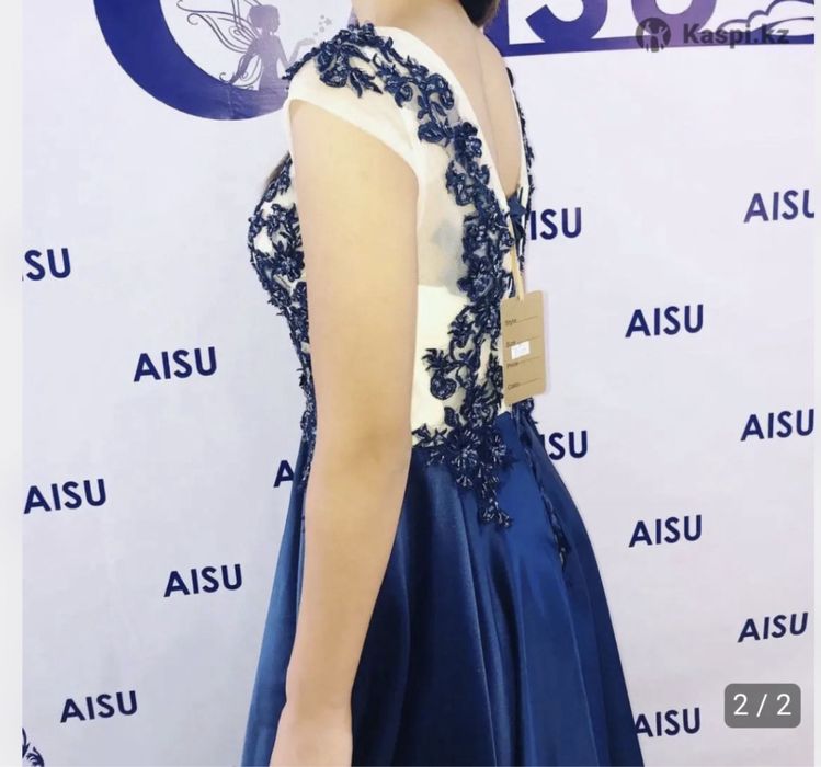 Новые вечерние платья