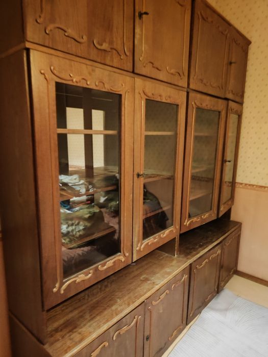 Стенка-шкаф югославская