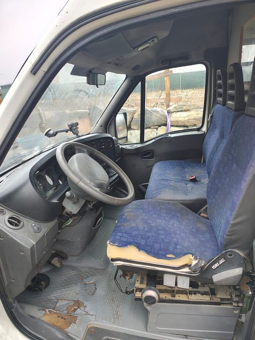 Iveco dayli 3 locuri + marfa