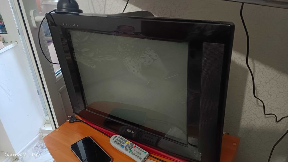 Продам телевизор