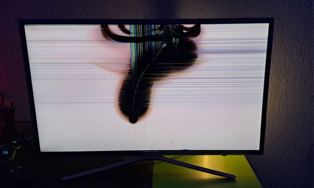 Телевизор Samsung