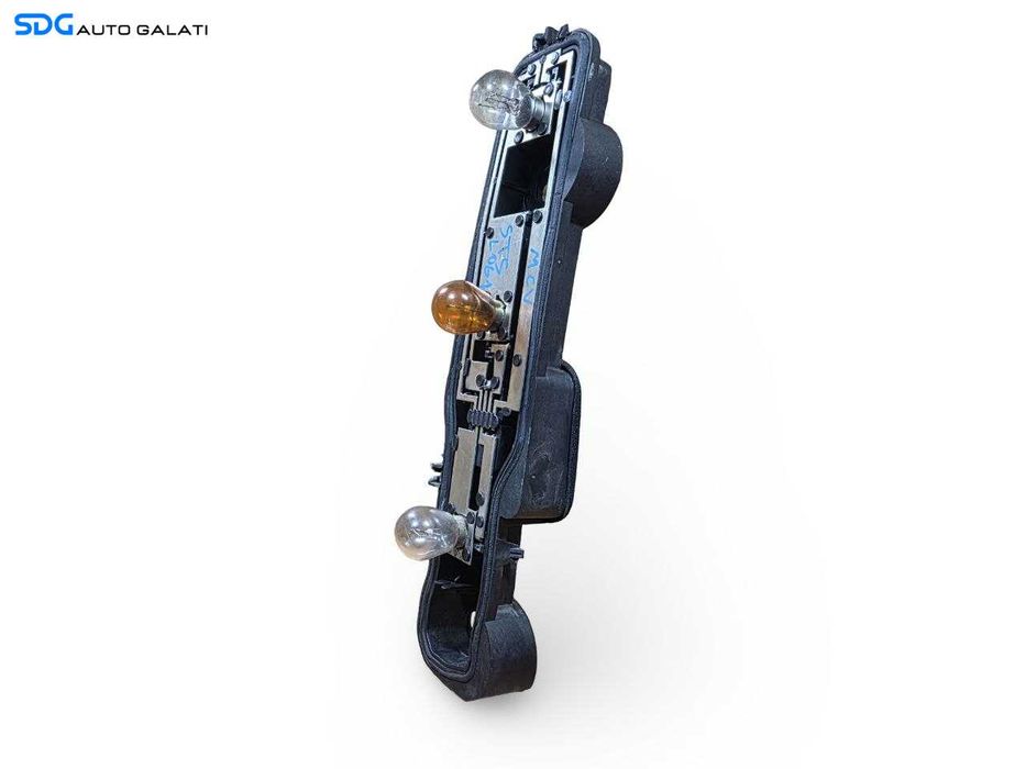 Soclu Suport Bec Becuri Stop Lampa Tripla Stanga Dacia Logan 1 MCV 2004 - 2012 [N6556]