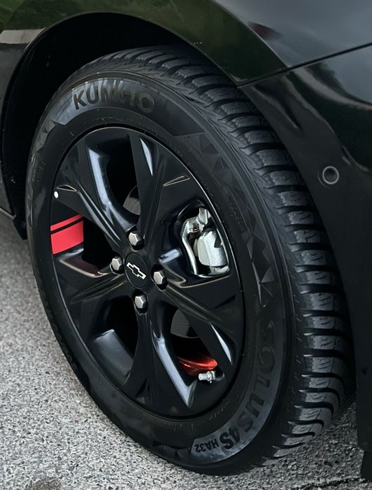 Chevrolet Onix Redline